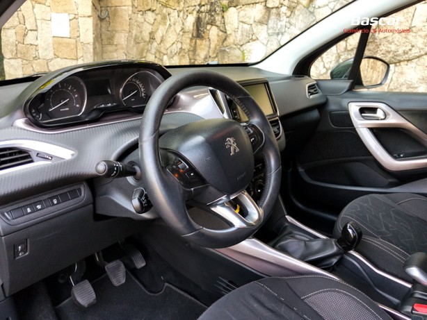 peugeot-2008-2015-diesel-1560cc