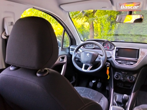 peugeot-2008-2015-diesel-1560cc