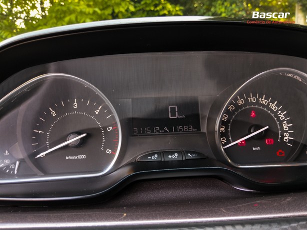 peugeot-2008-2015-diesel-1560cc