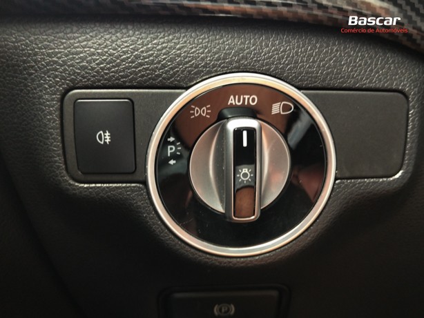 mercedes-benz-gla-2017-diesel-2143cc