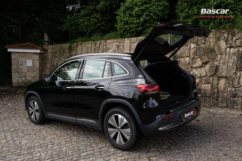 mercedes-benz-eqa-2021-eletrico-500cc