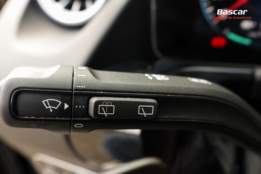 mercedes-benz-eqa-2021-eletrico-500cc