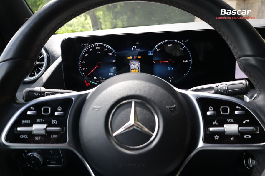 mercedes-benz-eqa-2021-eletrico-500cc