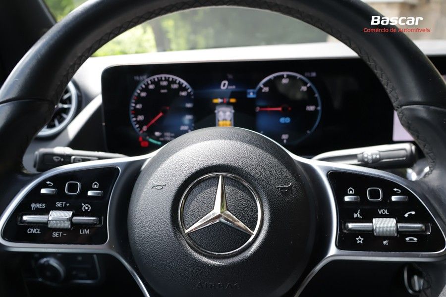 mercedes-benz-eqa-2021-eletrico-500cc