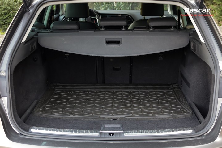 seat-leon-st-2014-diesel-1598cc
