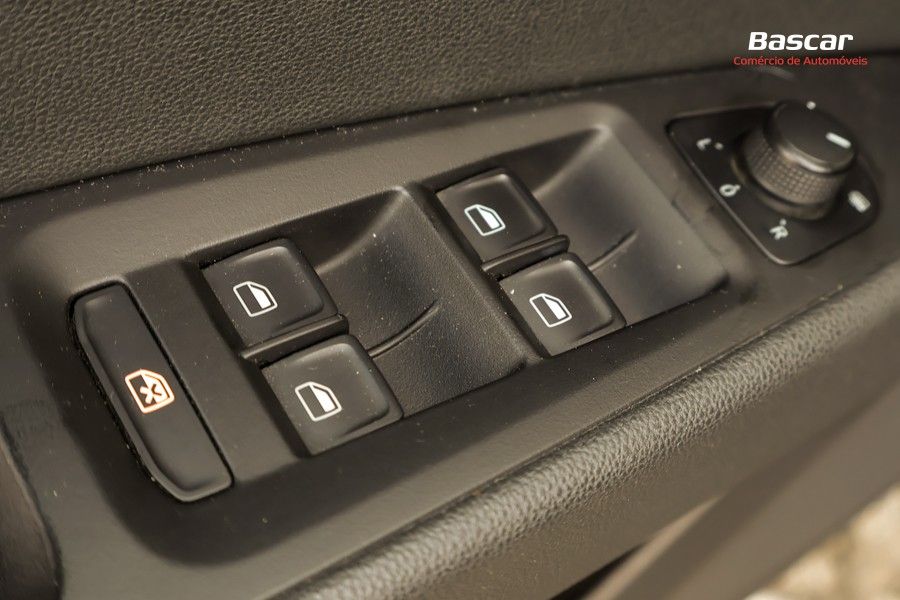 seat-leon-st-2014-diesel-1598cc