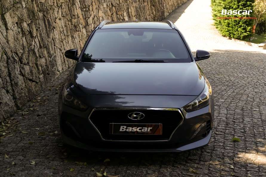 hyundai-i30-sw-2020-diesel-1598cc