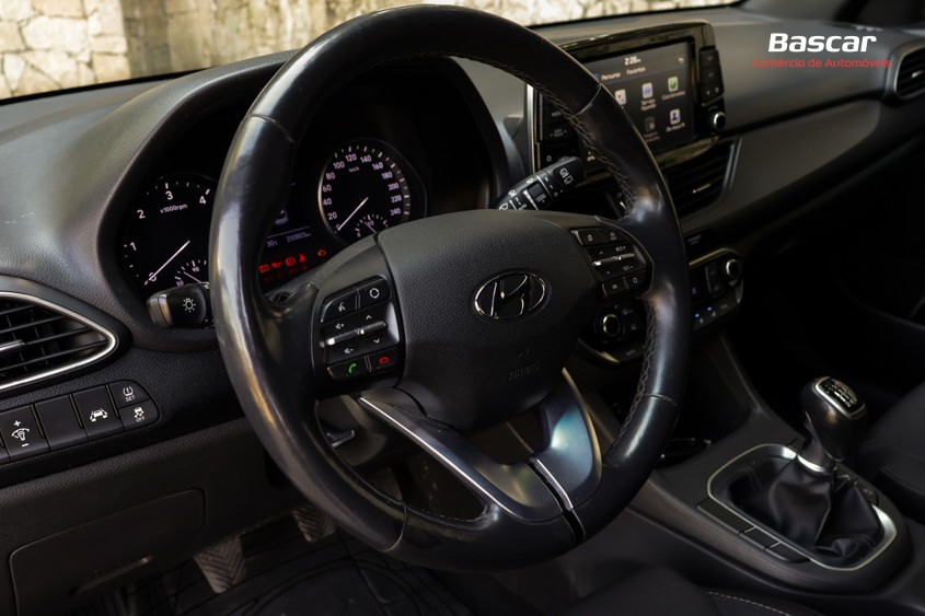 hyundai-i30-sw-2020-diesel-1598cc