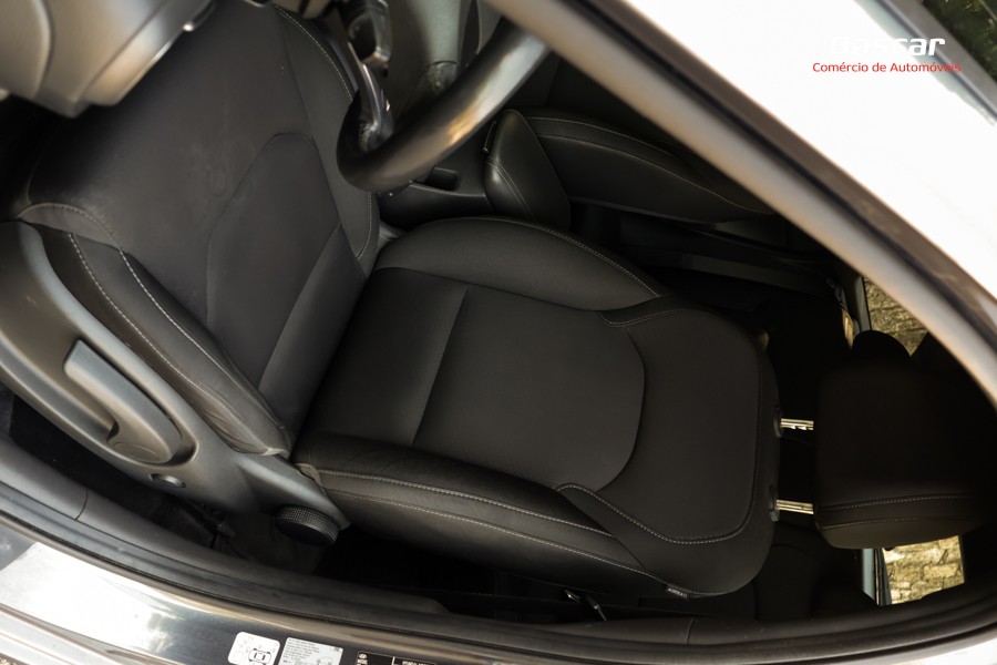 hyundai-i30-sw-2020-diesel-1598cc