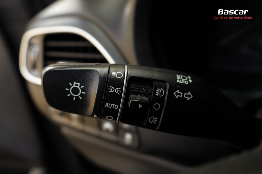 hyundai-i30-sw-2020-diesel-1598cc