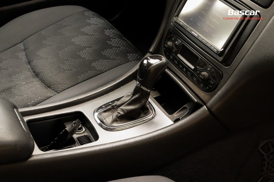 mercedes-benz-classe-c-2002-diesel-2148cc
