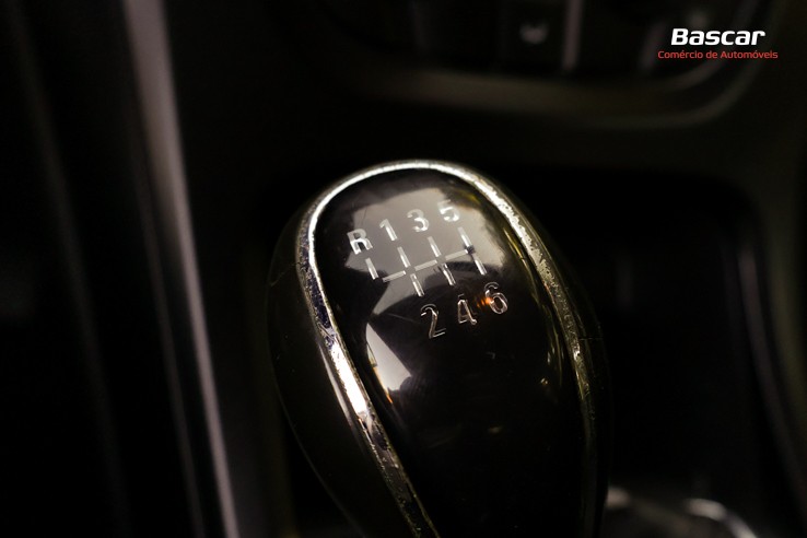 opel-astra-sport-tourer-2011-diesel-1686cc