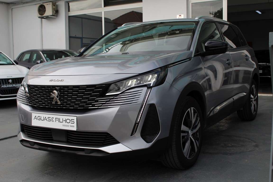 peugeot-5008-2023-diesel-1499cc