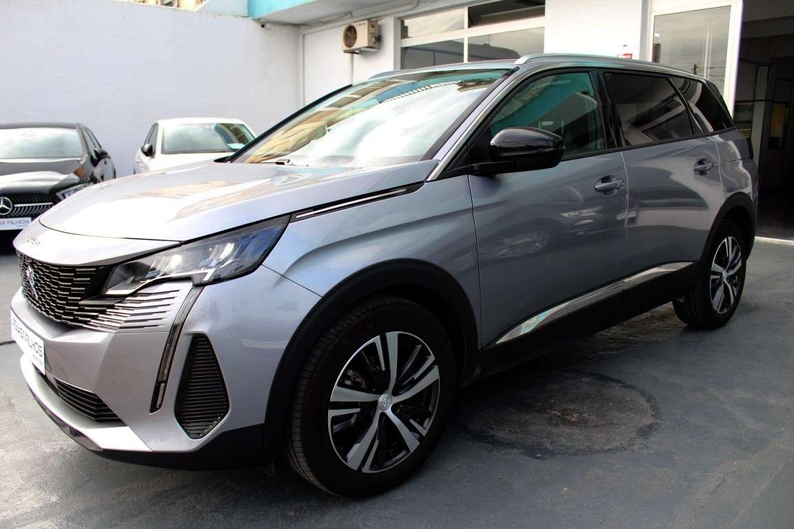 peugeot-5008-2023-diesel-1499cc