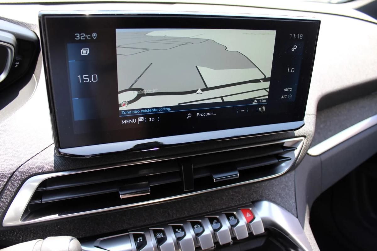 peugeot-5008-2023-diesel-1499cc