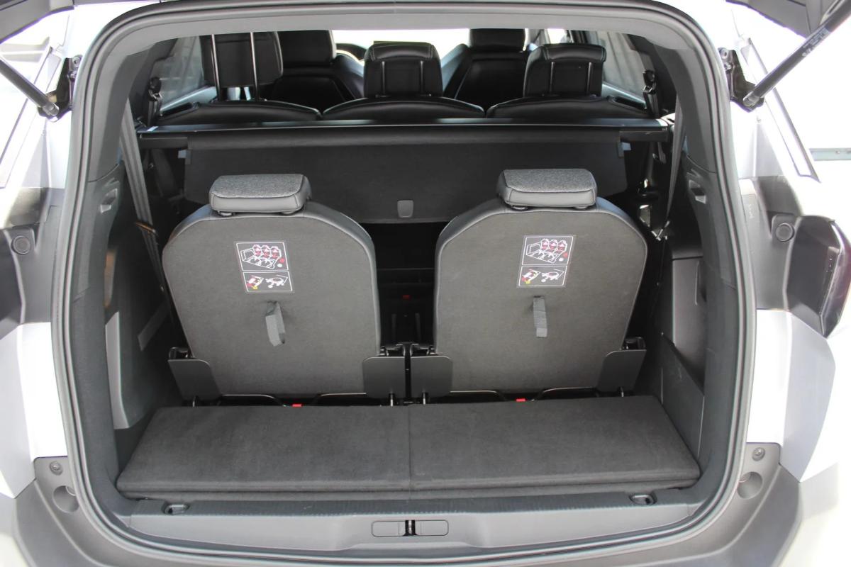 peugeot-5008-2023-diesel-1499cc