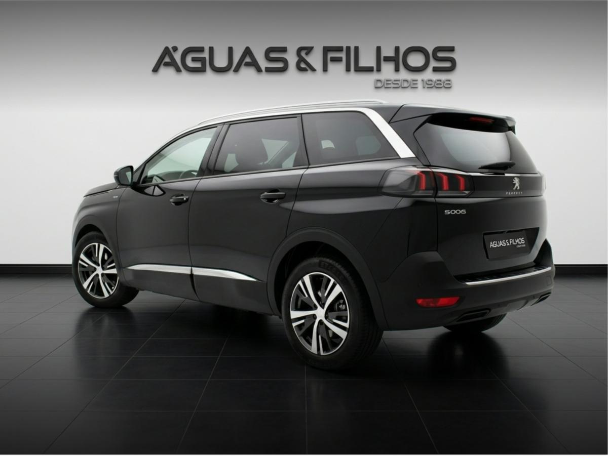 peugeot-5008-2022-diesel-1499cc