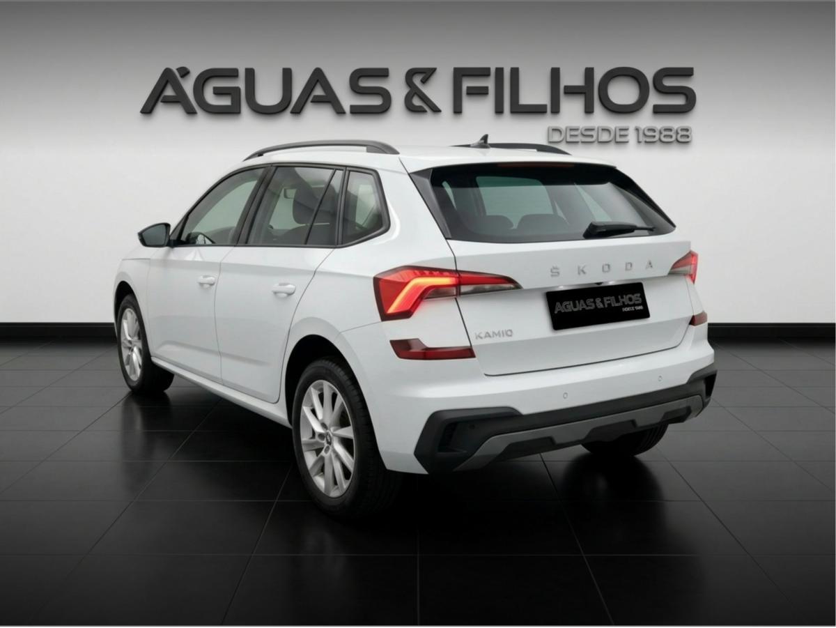 skoda-kamiq-2025-gasolina-999cc
