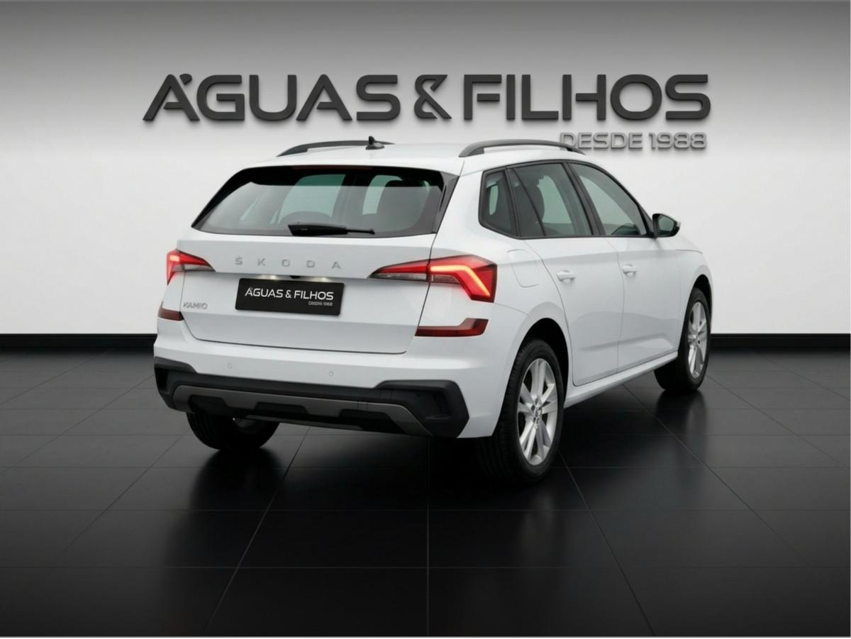 skoda-kamiq-2025-gasolina-999cc