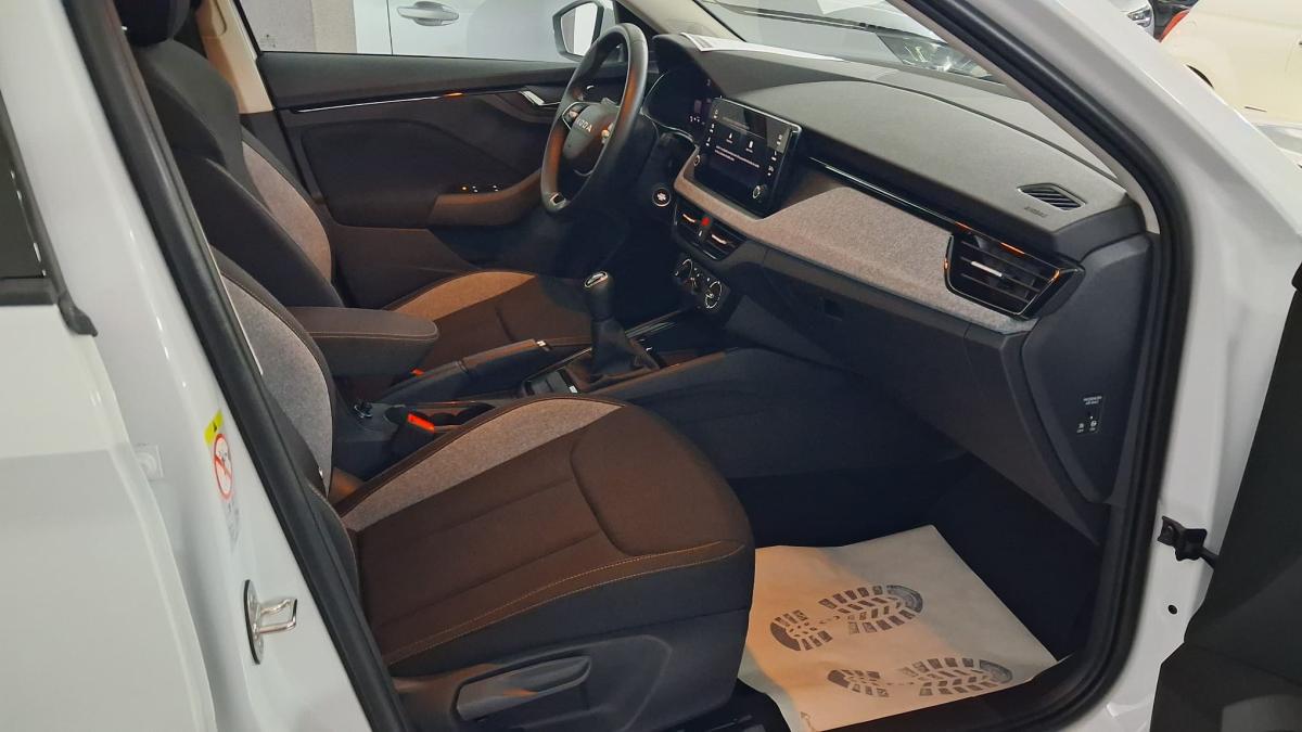 skoda-kamiq-2025-gasolina-999cc