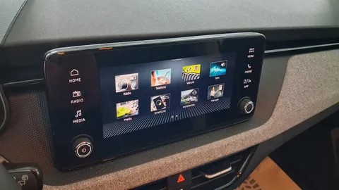skoda-kamiq-2025-gasolina-999cc