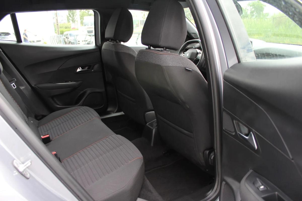 peugeot-2008-2023-gasolina-1199cc