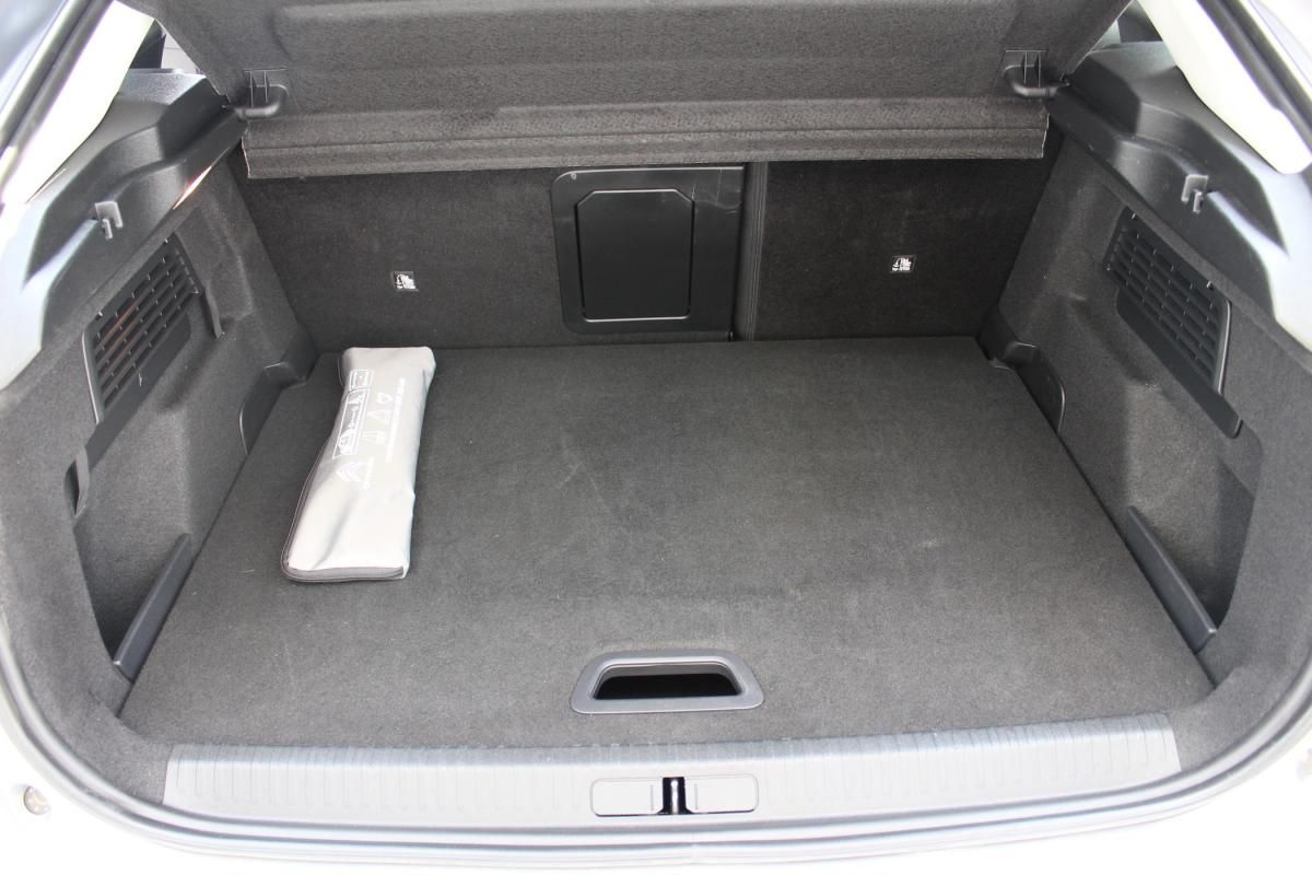 citroen-c4-2022-diesel-1499cc