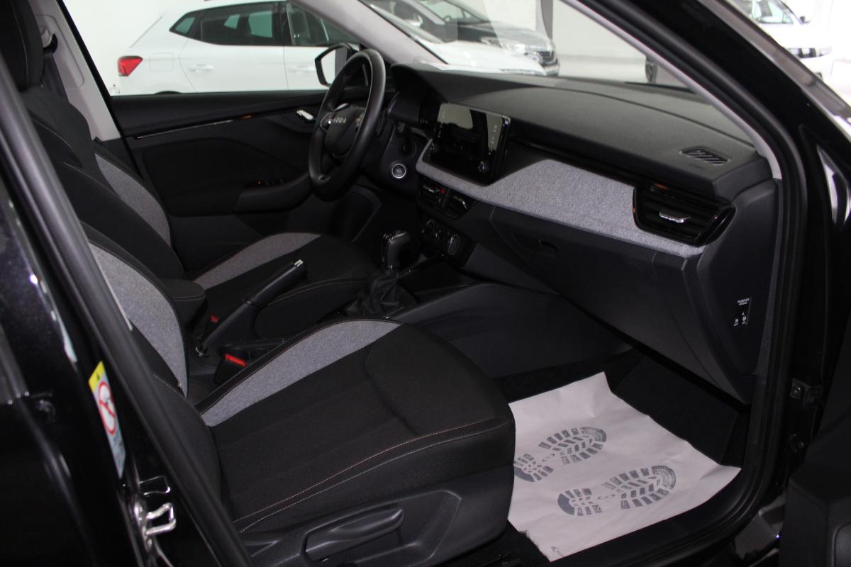 skoda-kamiq-2025-gasolina-999cc