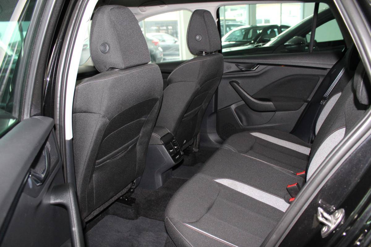 skoda-kamiq-2025-gasolina-999cc