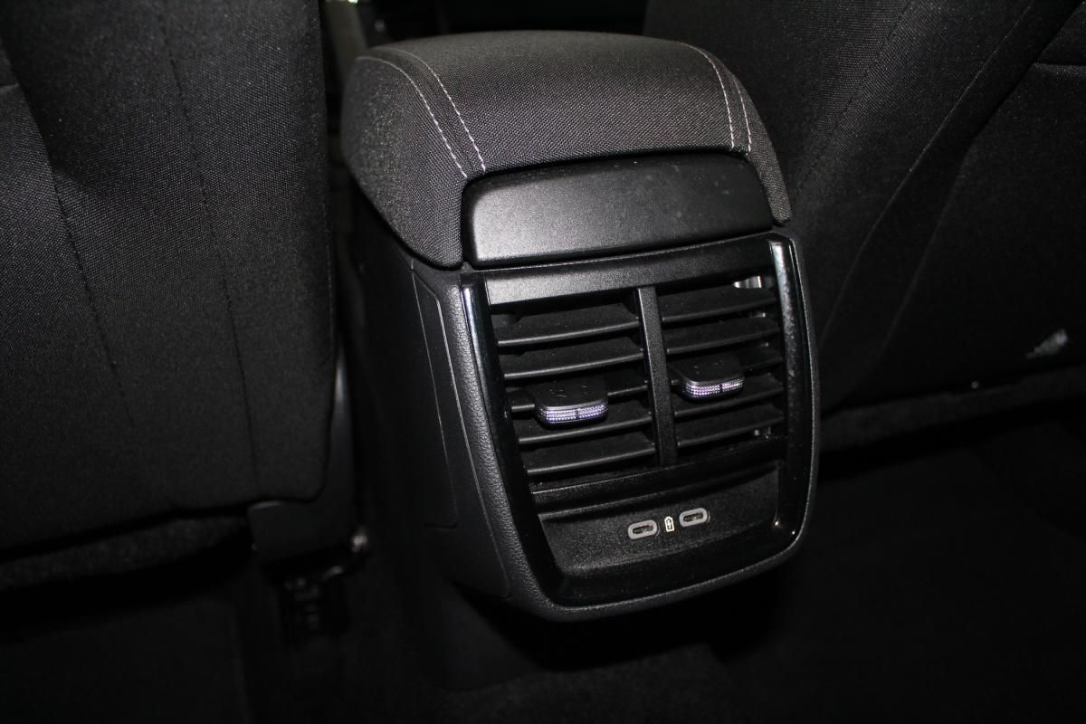 skoda-kamiq-2025-gasolina-999cc