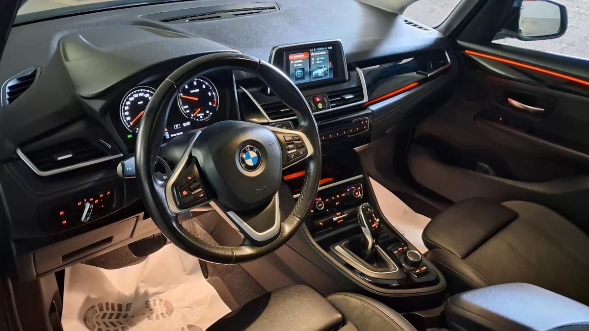 bmw-serie-2-2018-diesel-1496cc