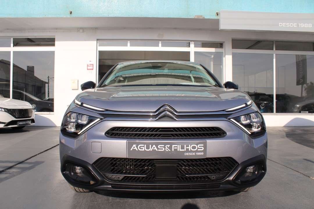 citroen-c4-2023-gasolina-1199cc