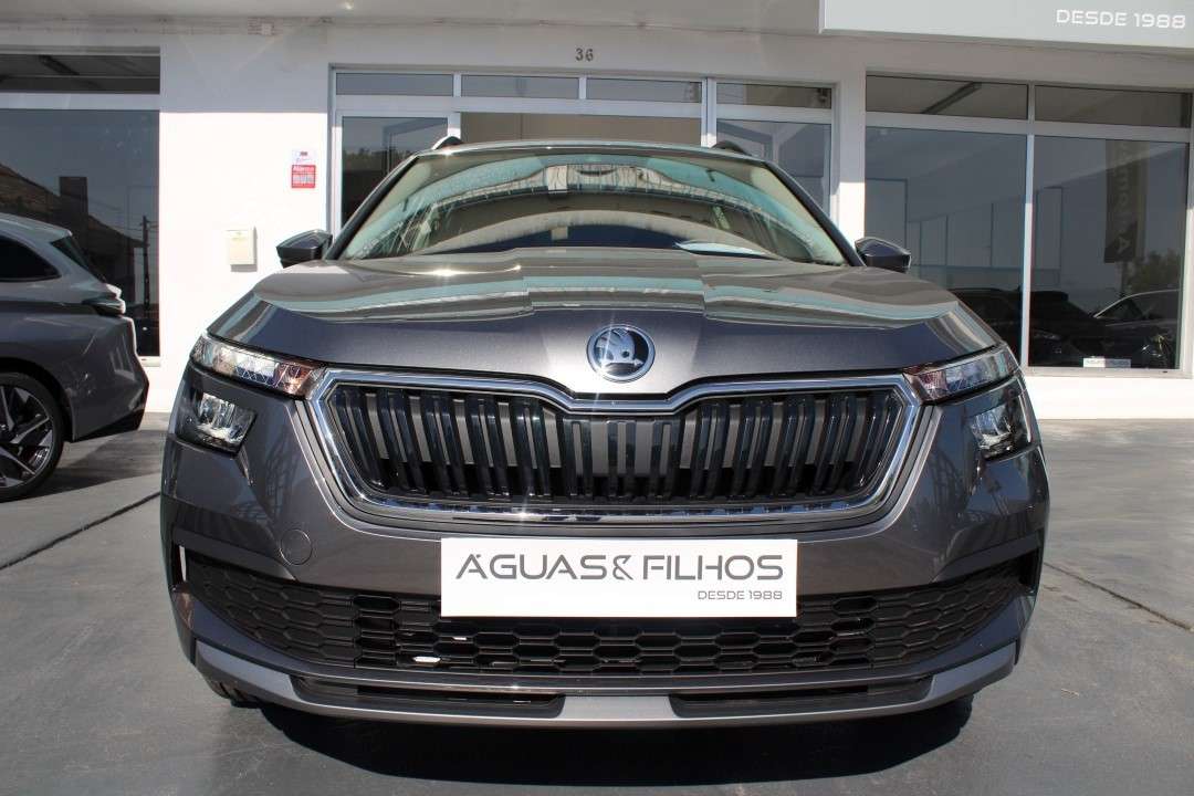 skoda-kamiq-2025-gasolina-999cc