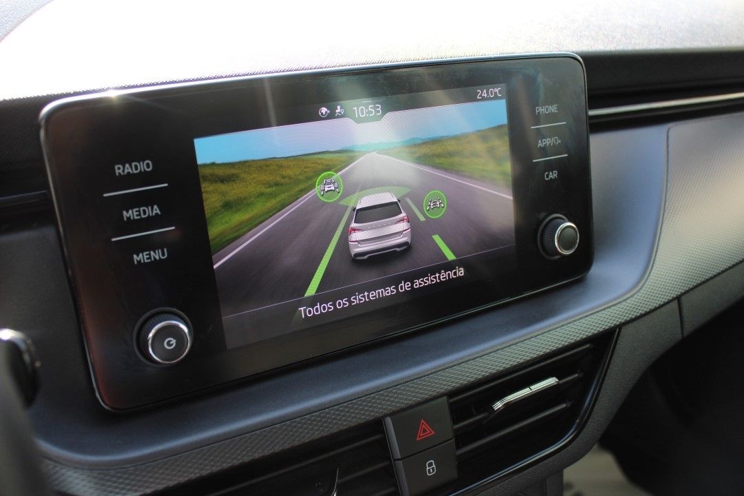 skoda-kamiq-2025-gasolina-999cc