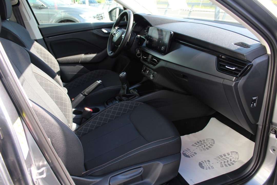 skoda-kamiq-2025-gasolina-999cc