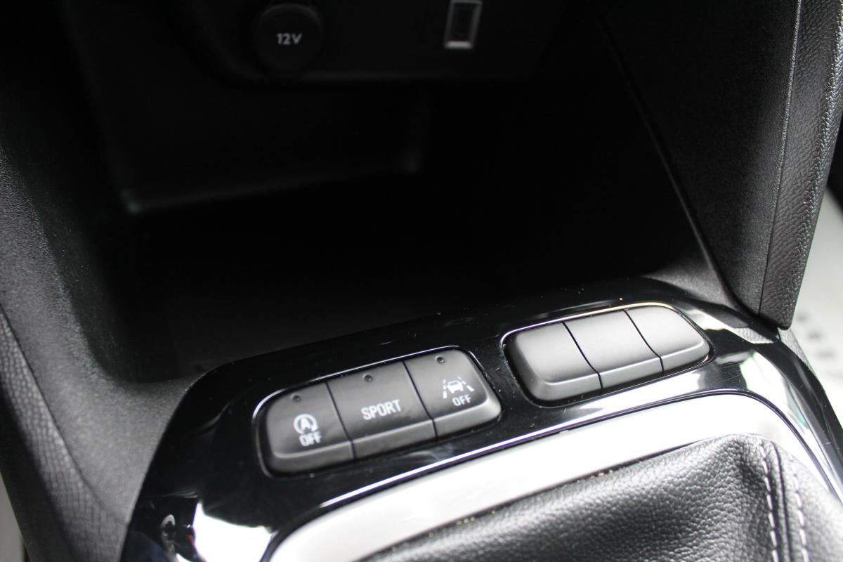 opel-corsa-2025-gasolina-1199cc