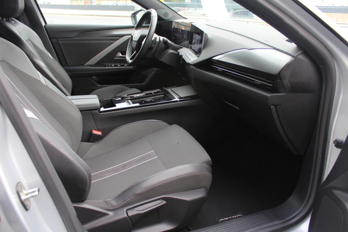 opel-astra-sport-tourer-2024-diesel-1499cc