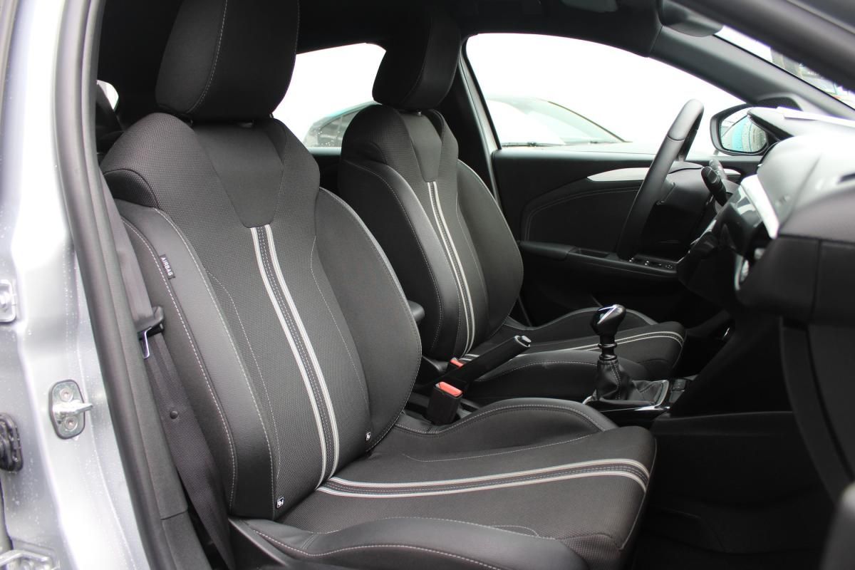 opel-corsa-2025-gasolina-1199cc