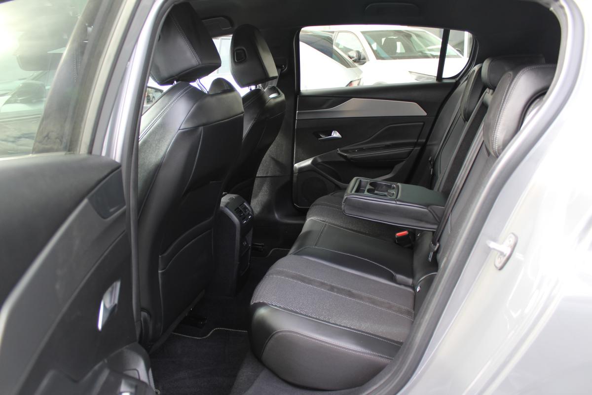 peugeot-308-2024-hibrido-a-gasolina-1598cc