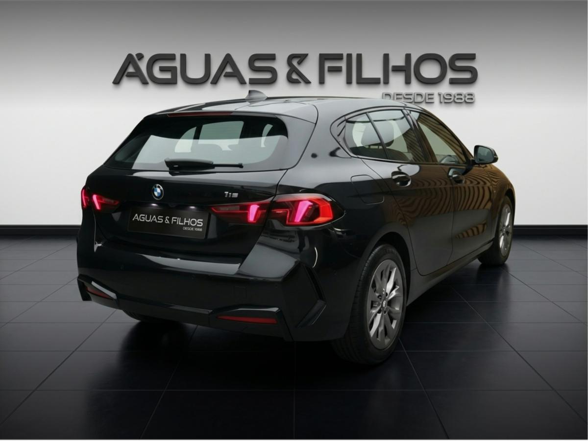 bmw-serie-1-2025-gasolina-1499cc