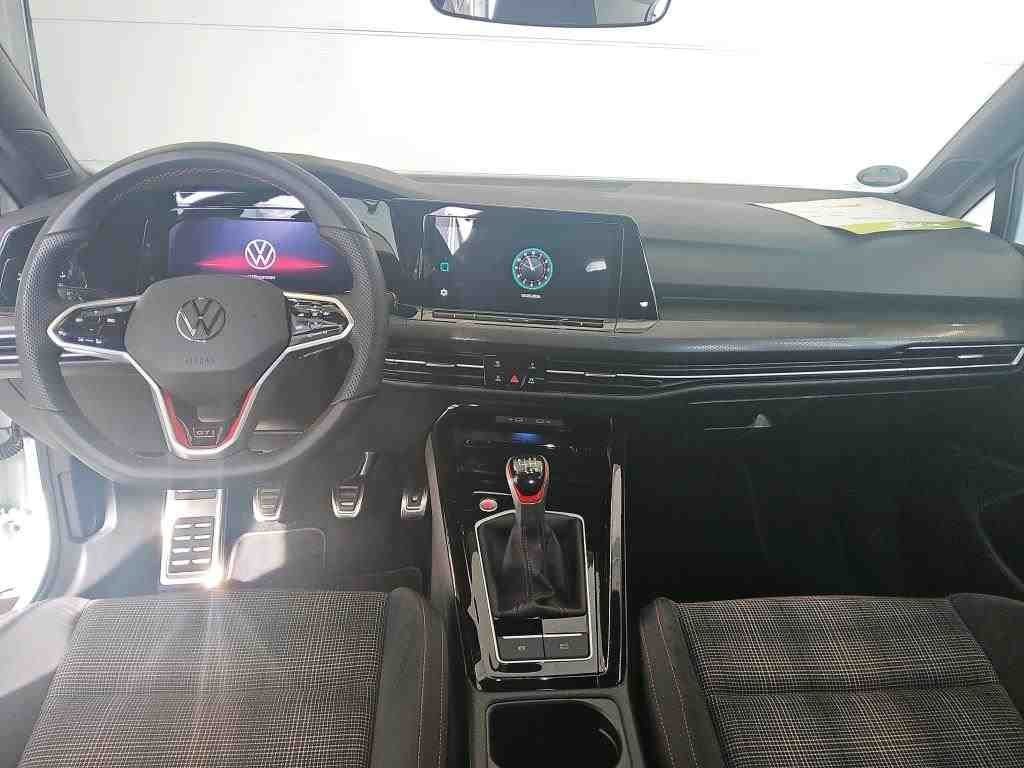 volkswagen-golf-2024-gasolina-1984cc