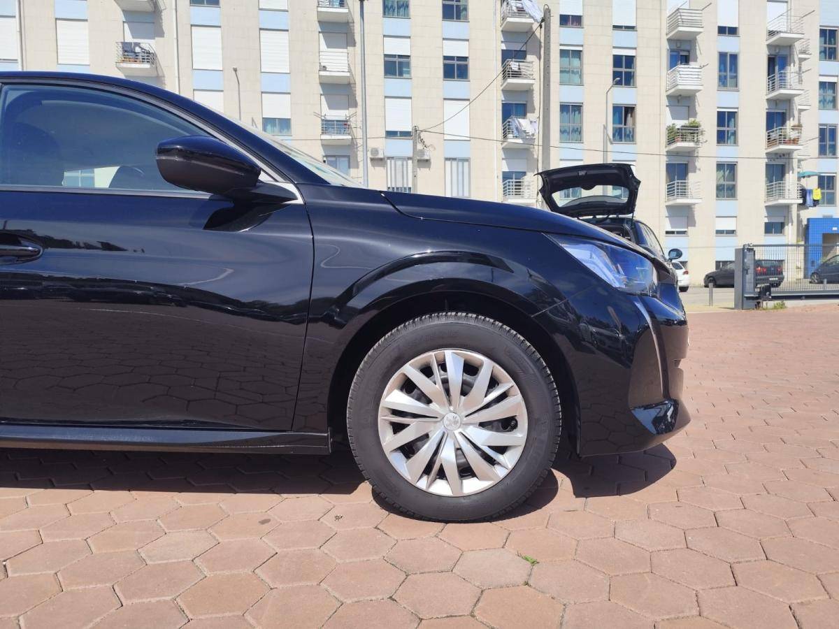 peugeot-208-2023-gasolina-1199cc