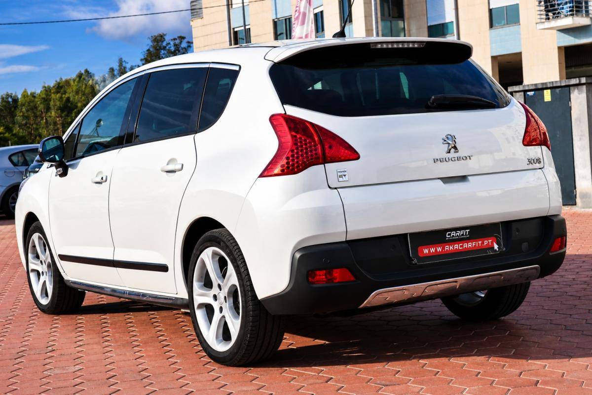 peugeot-3008-2012-hibrido-a-diesel-1997cc