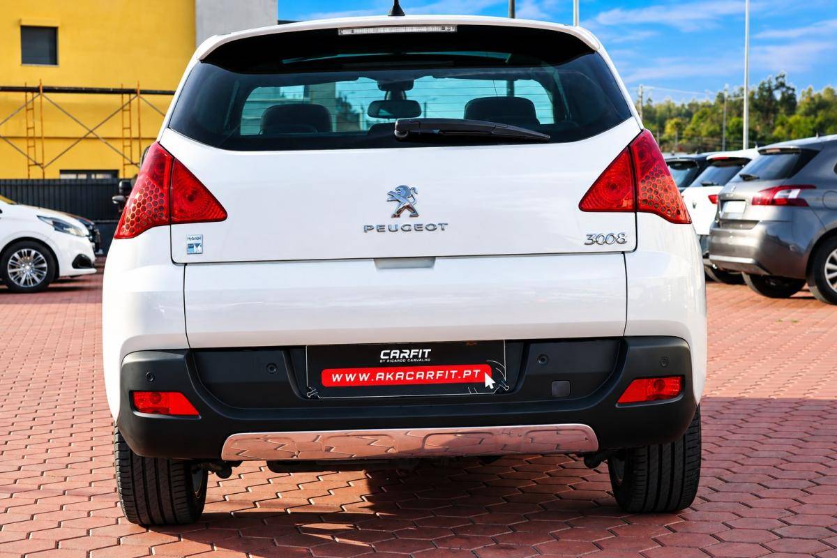 peugeot-3008-2012-hibrido-a-diesel-1997cc