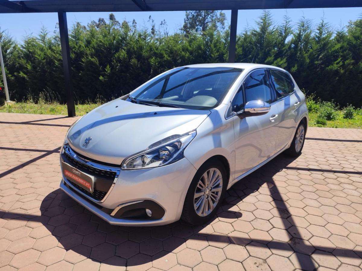 peugeot-208-2016-diesel-1560cc