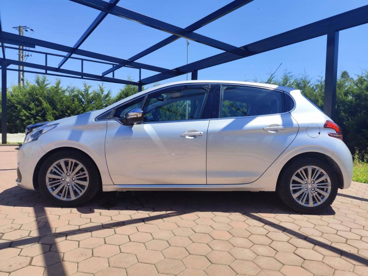 peugeot-208-2016-diesel-1560cc