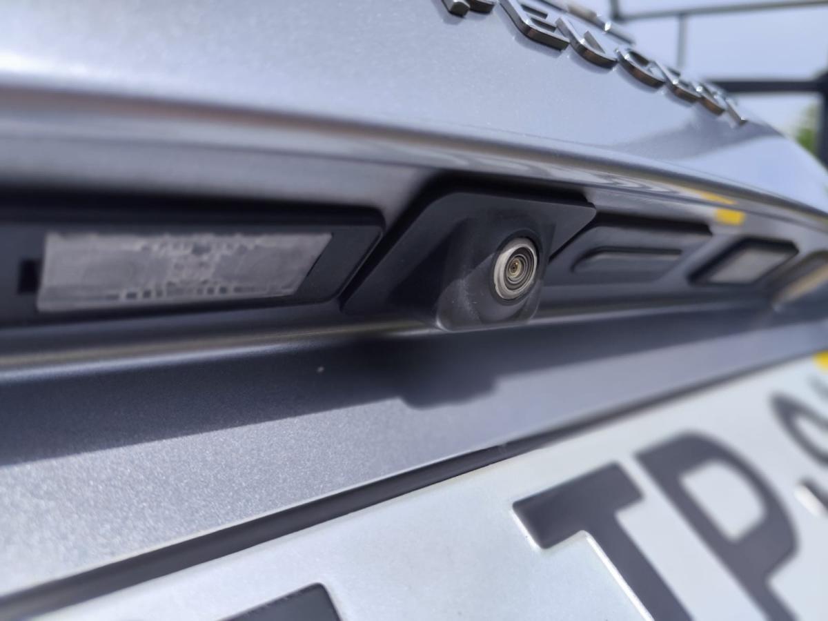 peugeot-308-sw-2017-diesel-1560cc