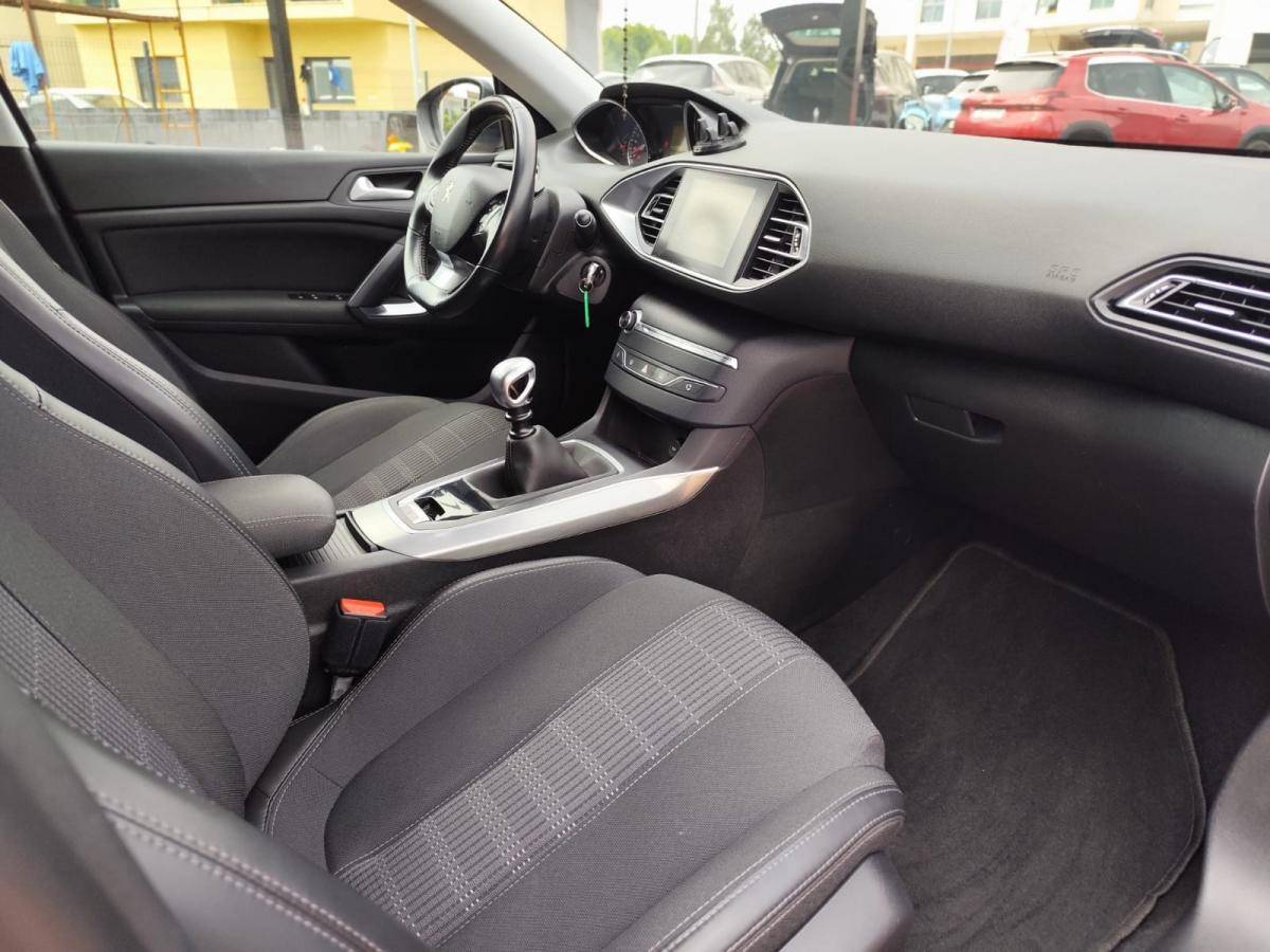 peugeot-308-sw-2017-diesel-1560cc