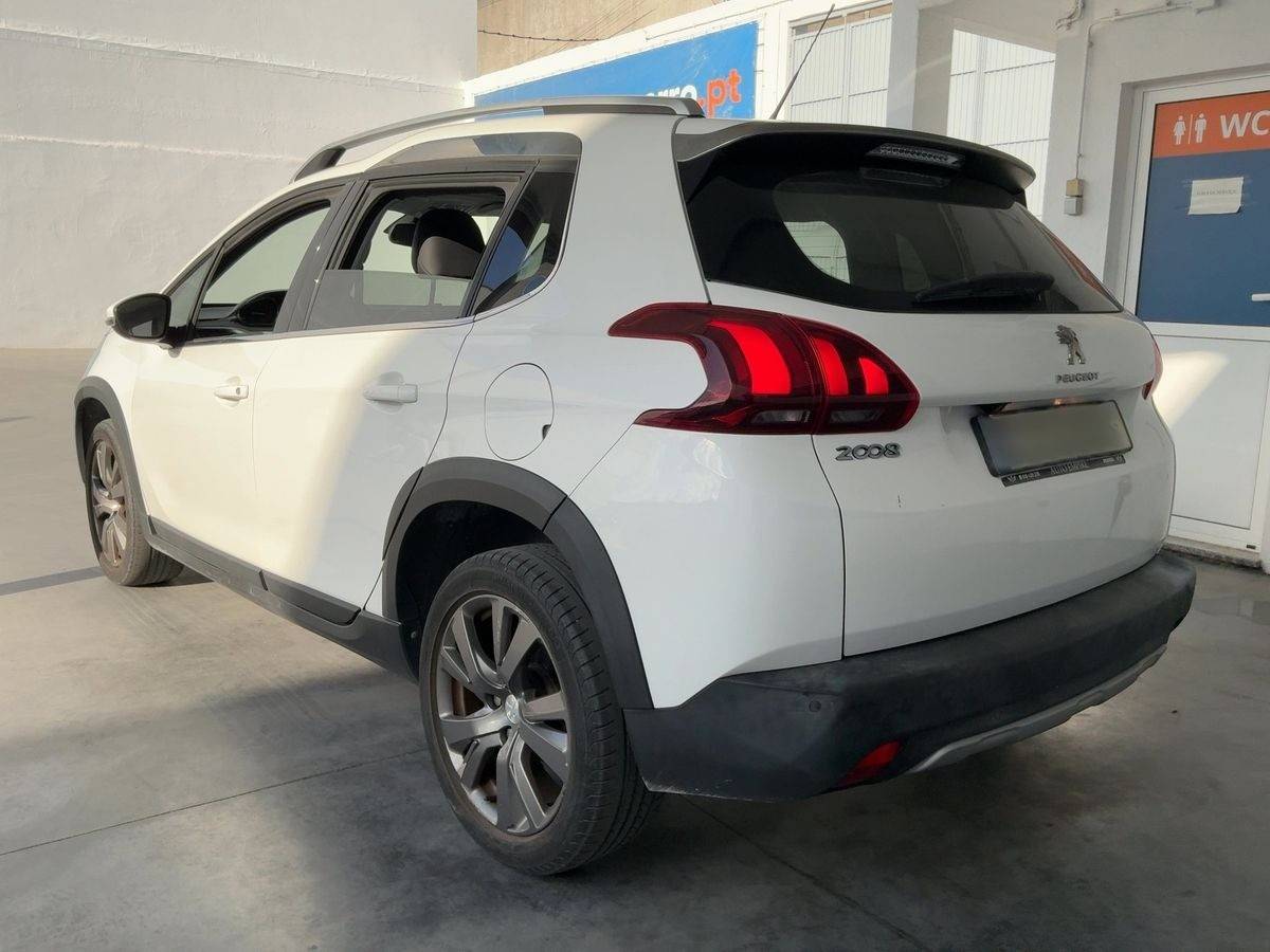 peugeot-2008-2019-diesel-1499cc