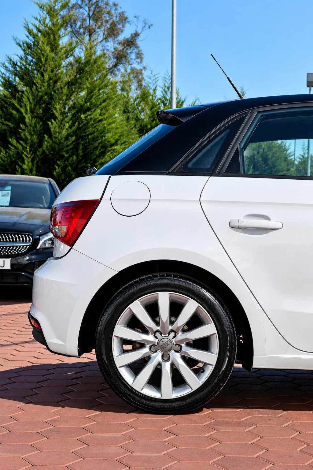audi-a1-sportback-2016-diesel-1422cc
